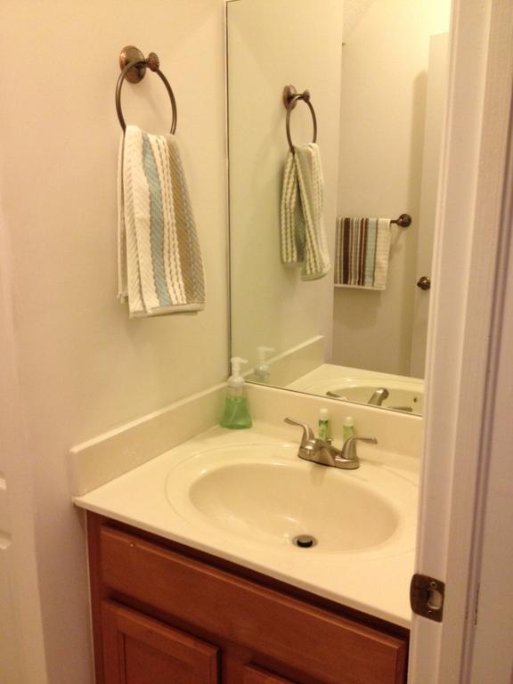 Speedway Blvd Townhouse Villa โฮมสเตด ภายนอก รูปภาพ